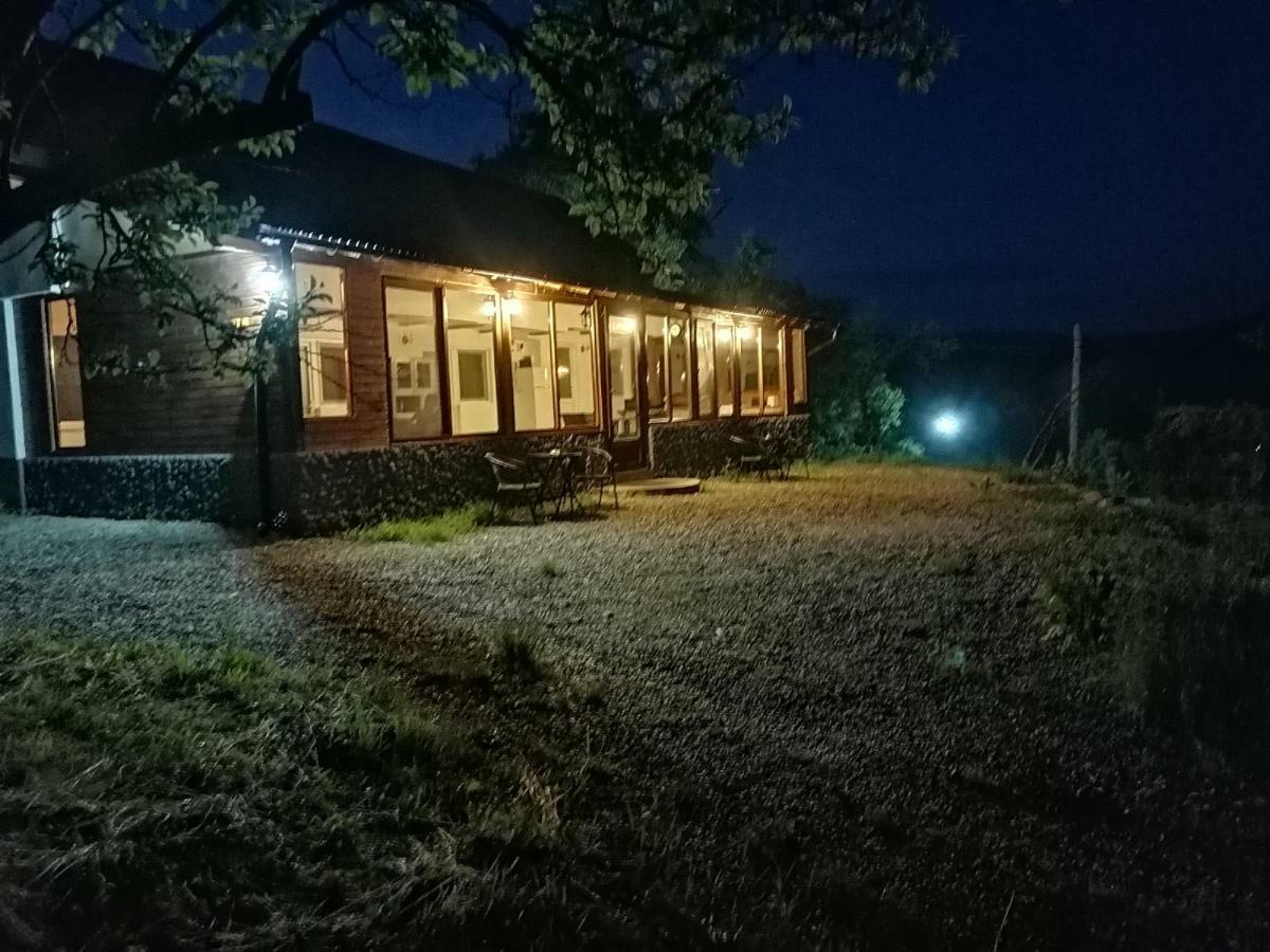 Casa Veche Corbeni Hotell Exteriör bild